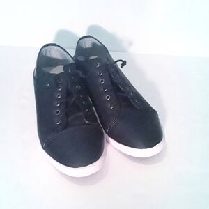 Franco Vanucci Men's black & white shoes